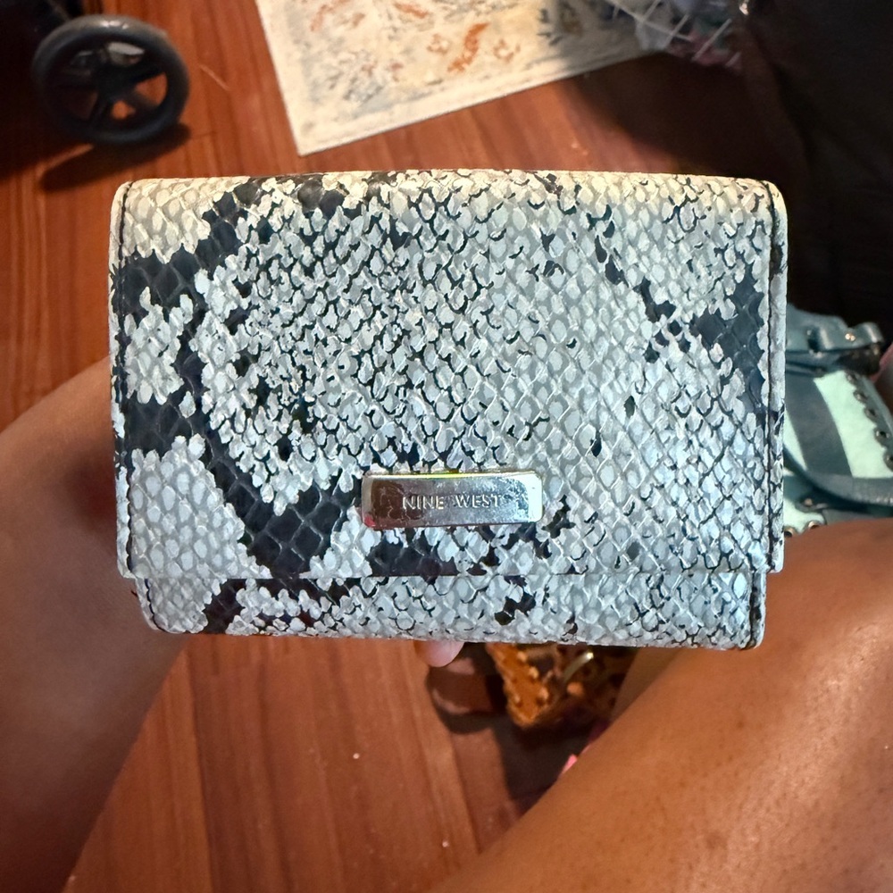 Nine West Black and White Wallets Chic Design